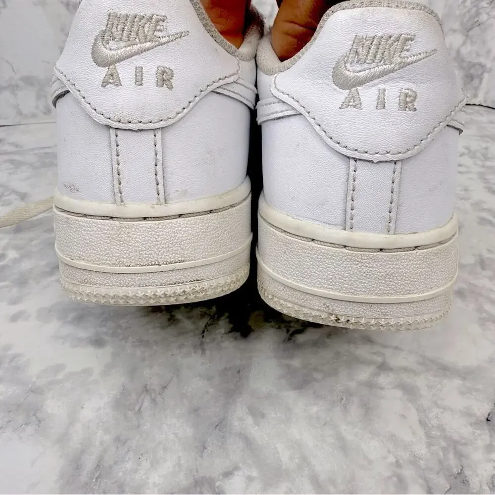 NIKE AIR FORCE 1 Low White Sneakers Size 4.5Y Big Boy